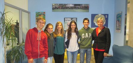 Visita del colegio de San Ignacio-Jesuitas de Pamplona a la Fundación Gizakia Herritar-Paris 365